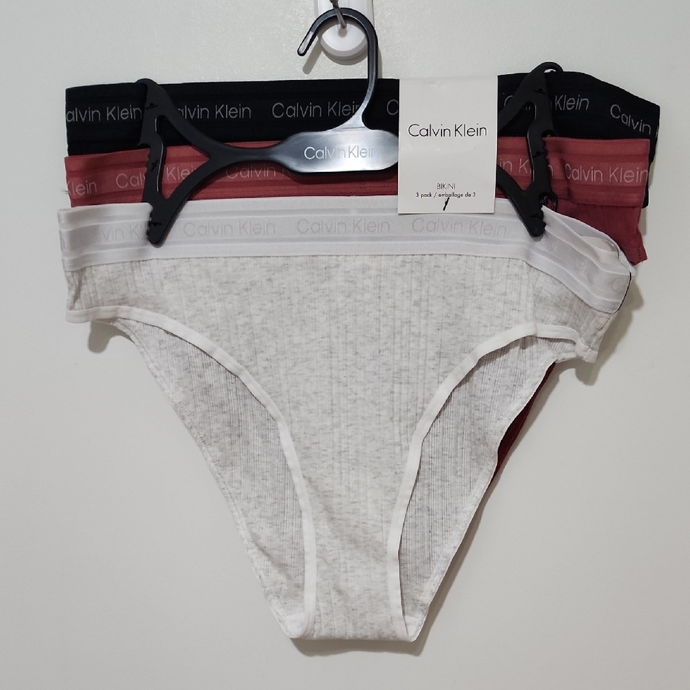 Calvin Klein Women's Panties Trio - Black, White, and Red